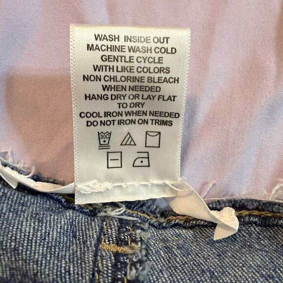 CUSTOM K Jordan Patch & Jewel Adorned Cropped Jeans, SIZE 6, VERY UNIQUE! - Picture 7 of 10